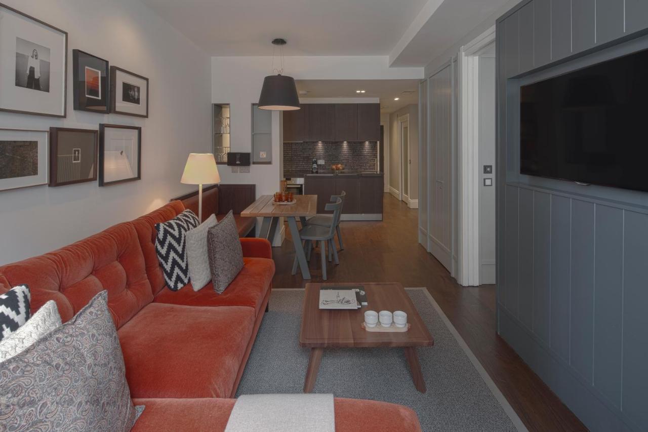 Aparthotel Cheval Old Town Chambers Edimburgo Esterno foto Interior of a typical apartment