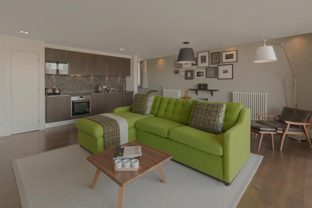 Aparthotel Cheval Old Town Chambers Edimburgo Esterno foto A 3D rendering of a living room