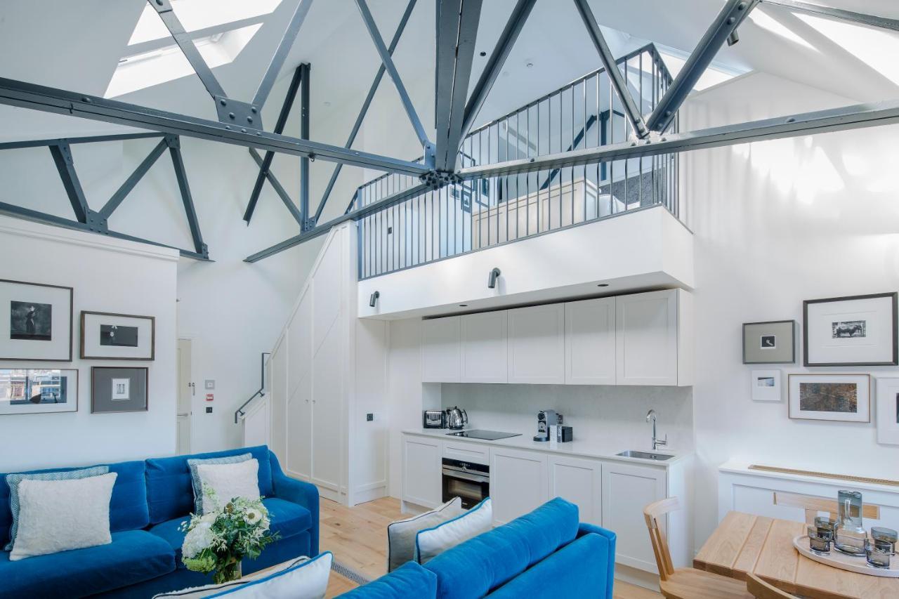 Aparthotel Cheval Old Town Chambers Edimburgo Esterno foto The interior of a converted warehouse at the former Royal Albert Dock, Poplar, London